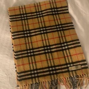 Mini Burberry Check Cashmere Scarf (Pre-loved)